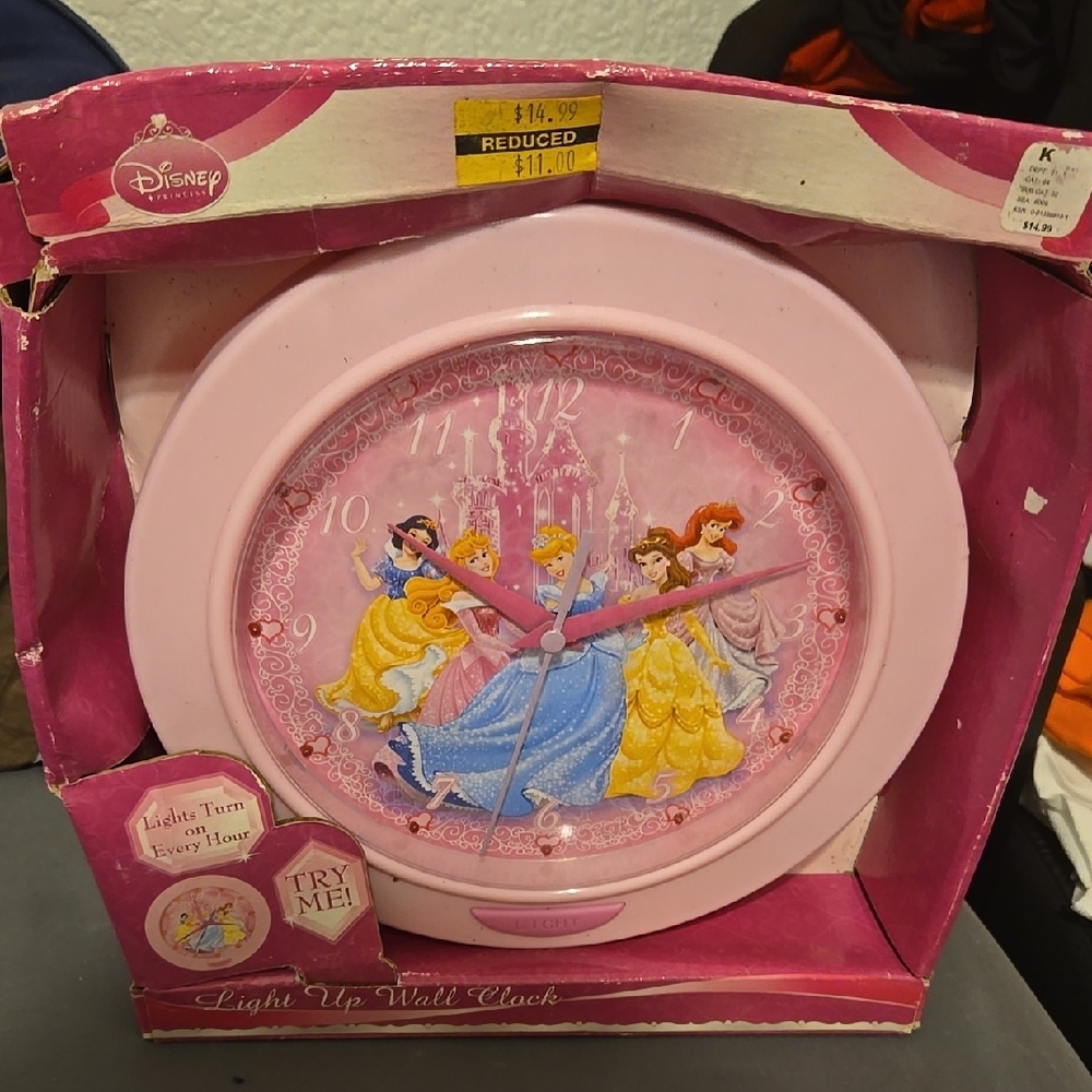Disney Princess Pink Light-Up Wall Clock
